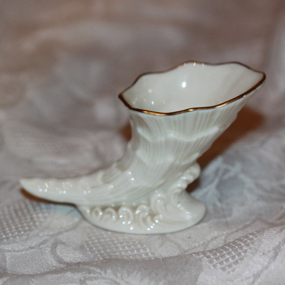 Lenox Cornucopia Small Horn of Plenty Mini Vase/Toothpick Holder 24kt Gold Trim
